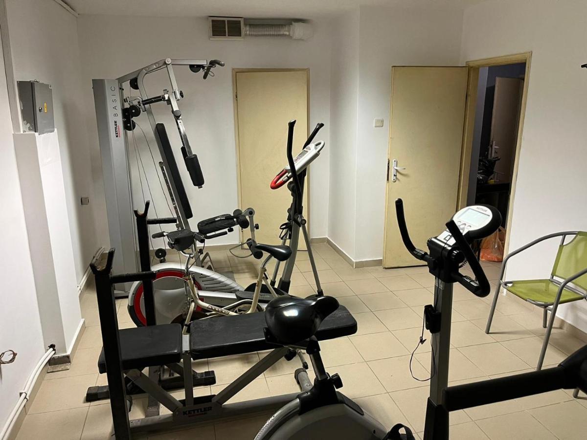Hotel Kredo Szliven Kültér fotó