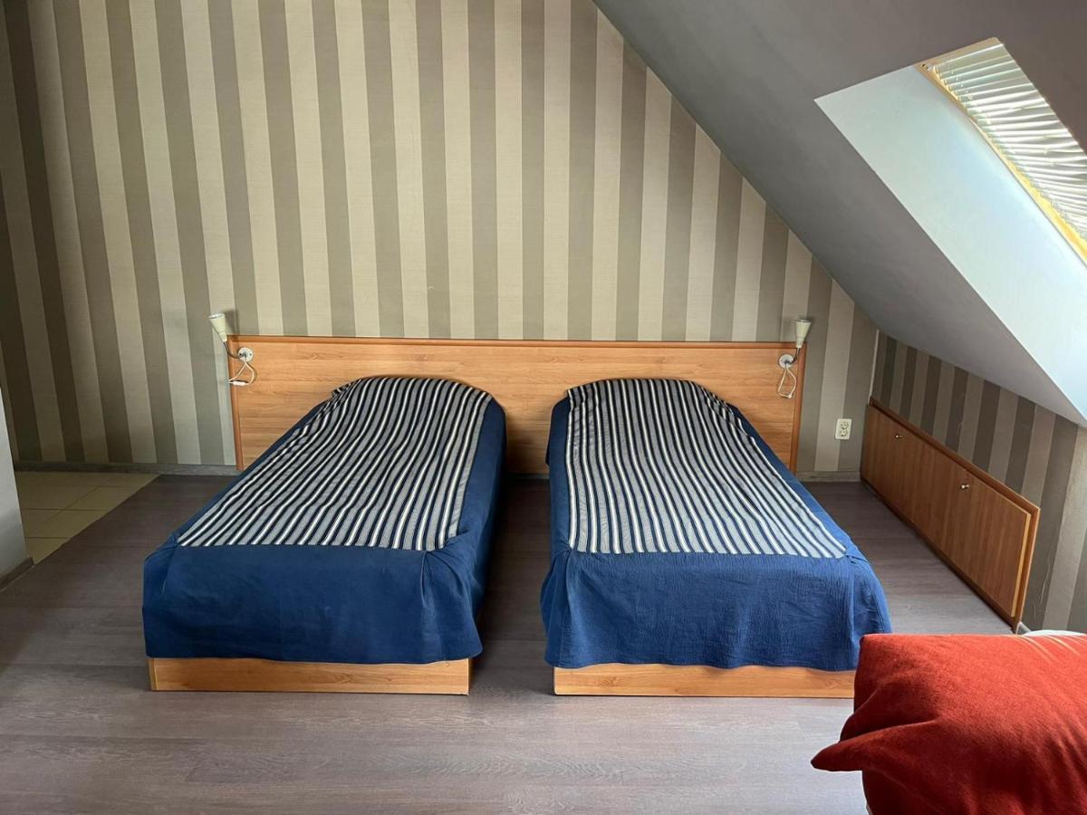 Hotel Kredo Szliven Kültér fotó