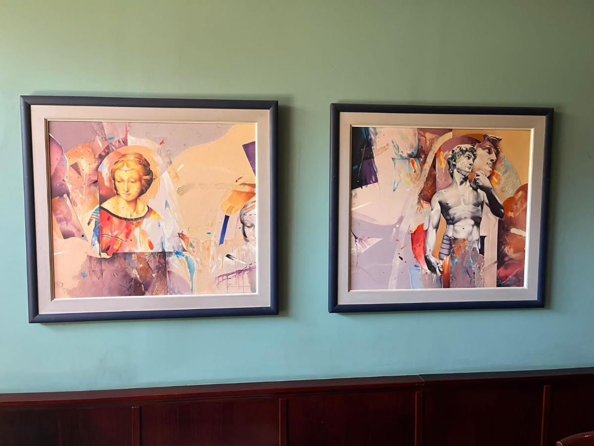 Hotel Kredo Szliven Kültér fotó